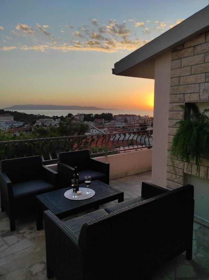 Sky * Makarska